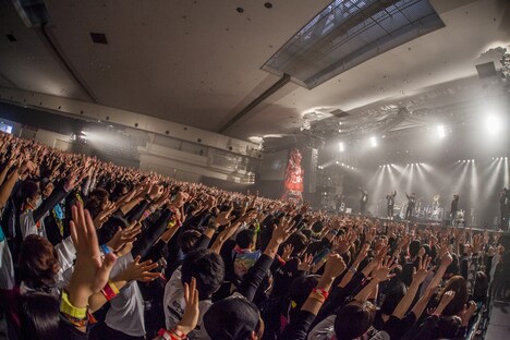 ROTTENGRAFFTY（Photo by HayachiN、Yukihide "JON" Takimoto、rockey、OOMO）