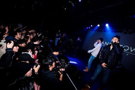 「KANDYTOWN X'MAS FREE LIVE」の様子。（Photo by nae.jay）