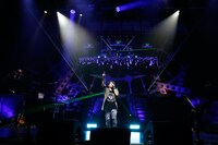 「PONY CANYON創立50周年・下野紘スペシャルステージ『ONE CHANCE』」の様子。