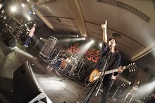 ヤバイTシャツ屋さん（Photo by HayachiN、Yukihide "JON" Takimoto、rockey、OOMO）