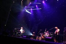 「さかいゆうLIVE "POP TO THE WORLD" SPECIAL」中野サンプラザホールの様子。 （Photo by Atsuki Iwasa）