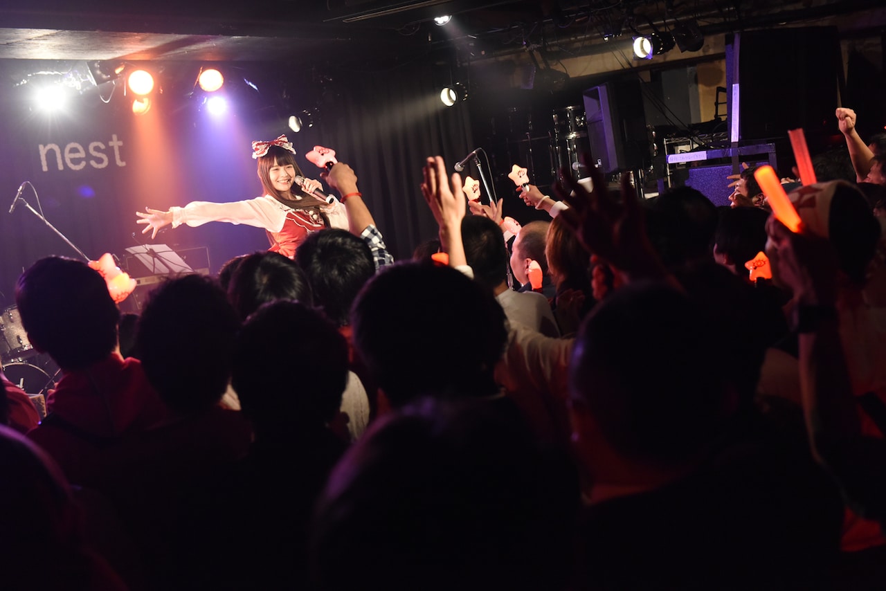 上坂すみれ、和田彩花らが櫻井孝昌に感謝伝える“笑顔のライブ”