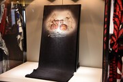 「YOSHIKIMONO ～魅惑のドレスキモノ～」展示物