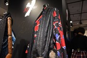 「YOSHIKIMONO ～魅惑のドレスキモノ～」展示物