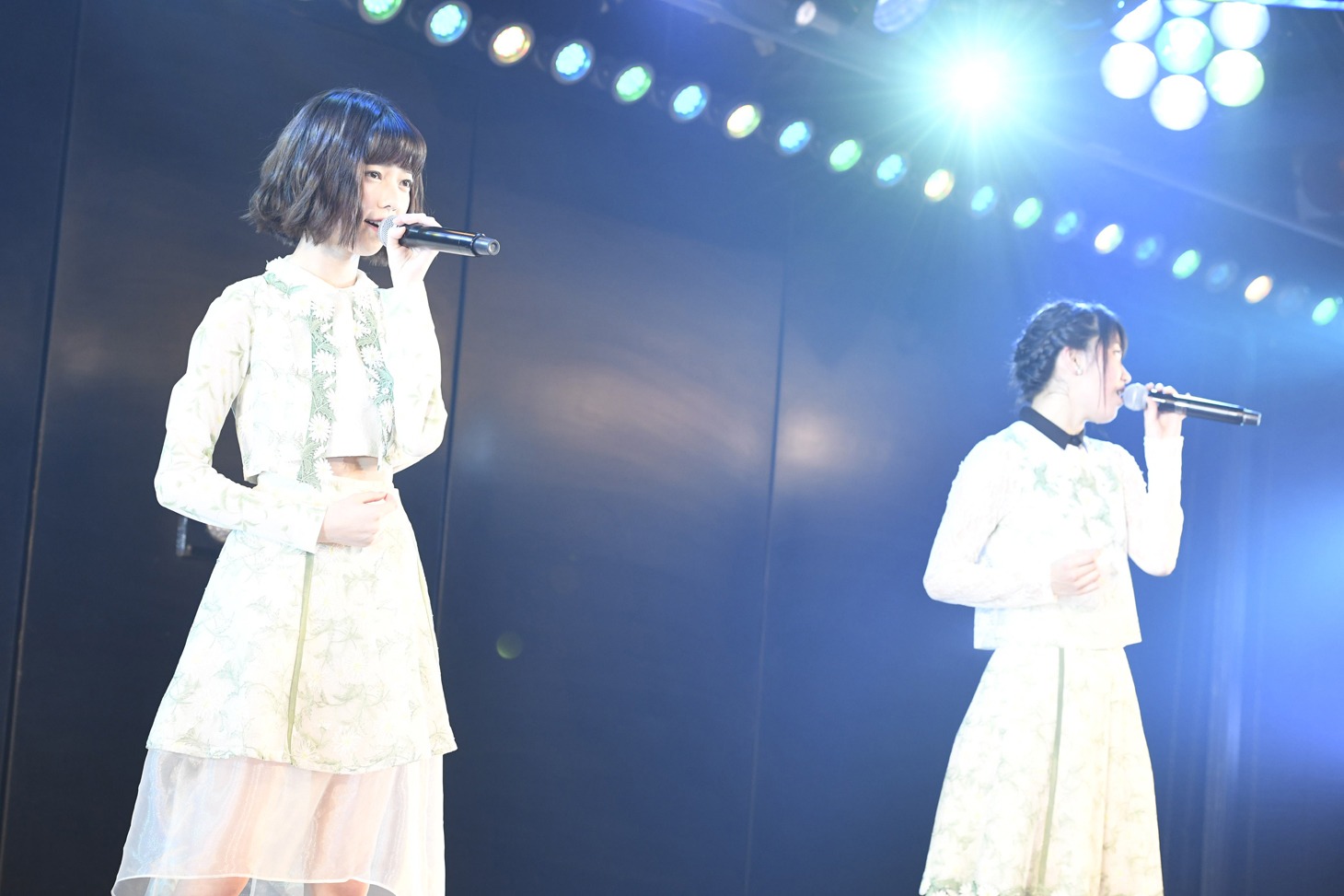 AKB48「島崎遥香卒業公演」の様子。(c)AKS