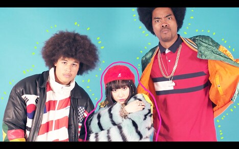 RINNE HIP「裏原ンウェイ」のミュージックビデオのワンシーン。