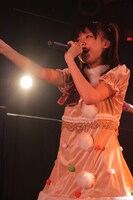 川瀬あやめ（写真提供：スターダストプロモーション）