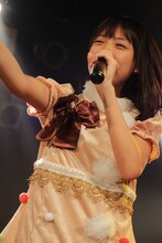 川瀬あやめ（写真提供：スターダストプロモーション）