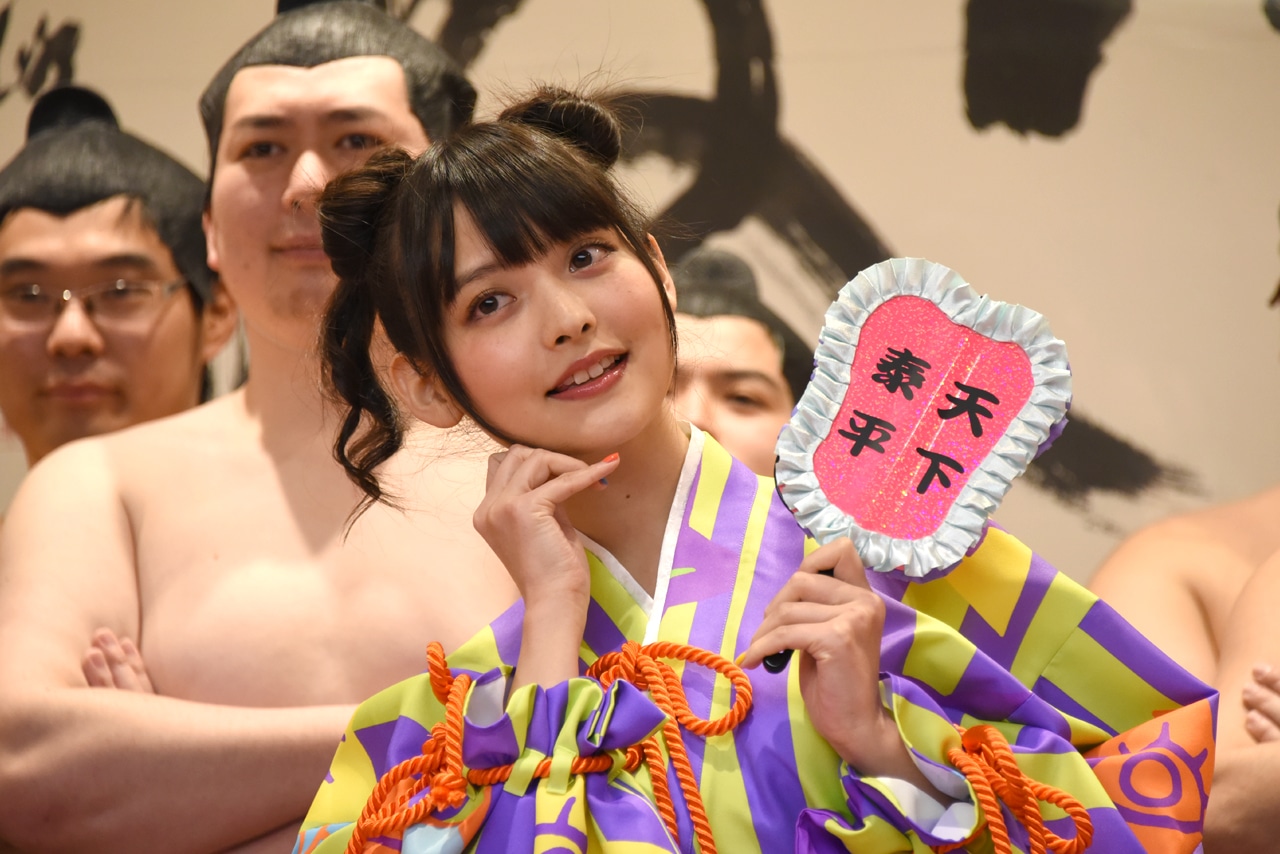 上坂すみれ