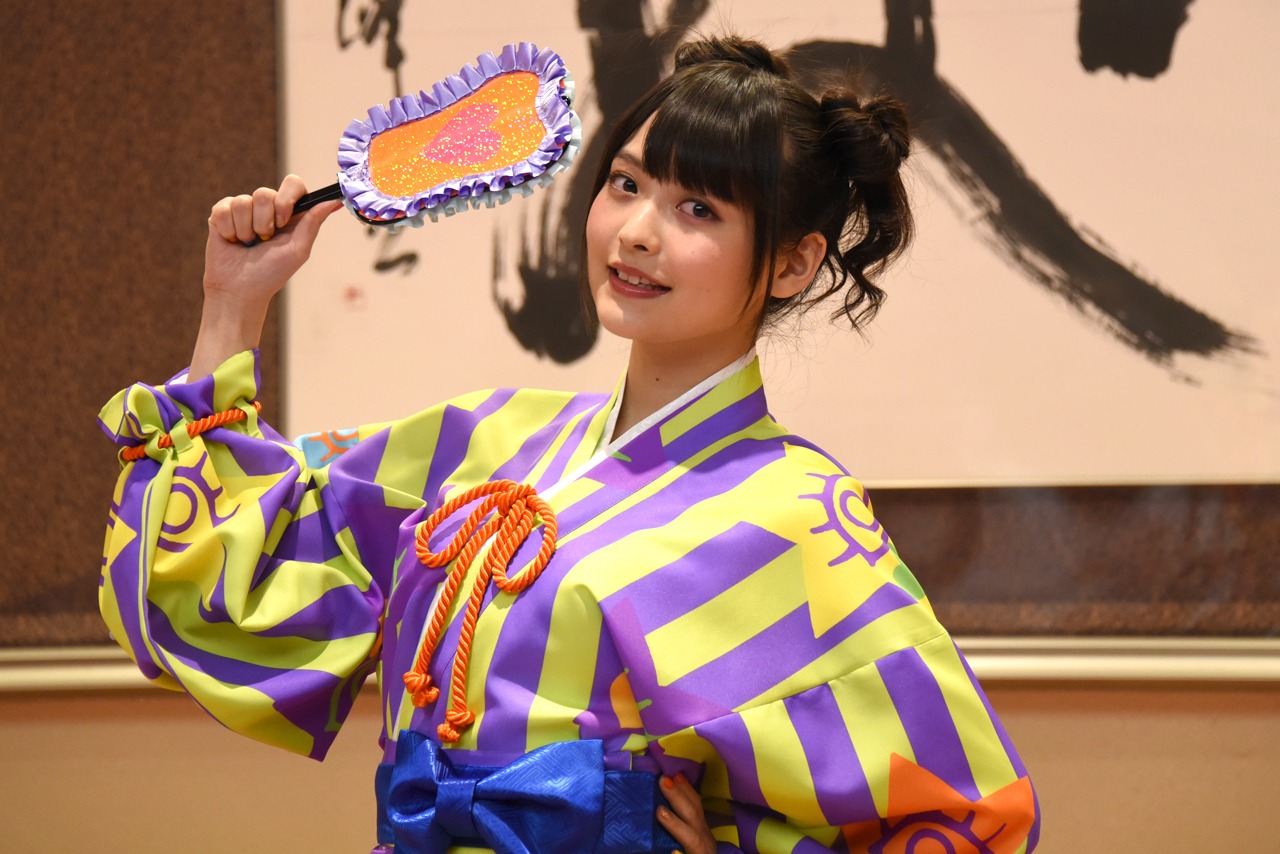 上坂すみれ