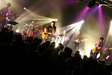 竹原ピストル「BEST BOUT＋youth」東京・LIQUIDROOM公演の様子。（写真提供：SPEEDSTAR RECORDS）