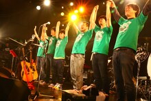 竹原ピストル「BEST BOUT＋youth」東京・LIQUIDROOM公演の様子。（写真提供：SPEEDSTAR RECORDS）