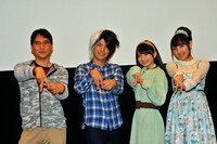 左から博史池畠監督、石谷春貴、高野麻里佳、長久友紀。