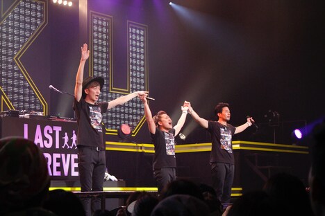 アンコールのフィナーレの様子。 （撮影：武藤洋）