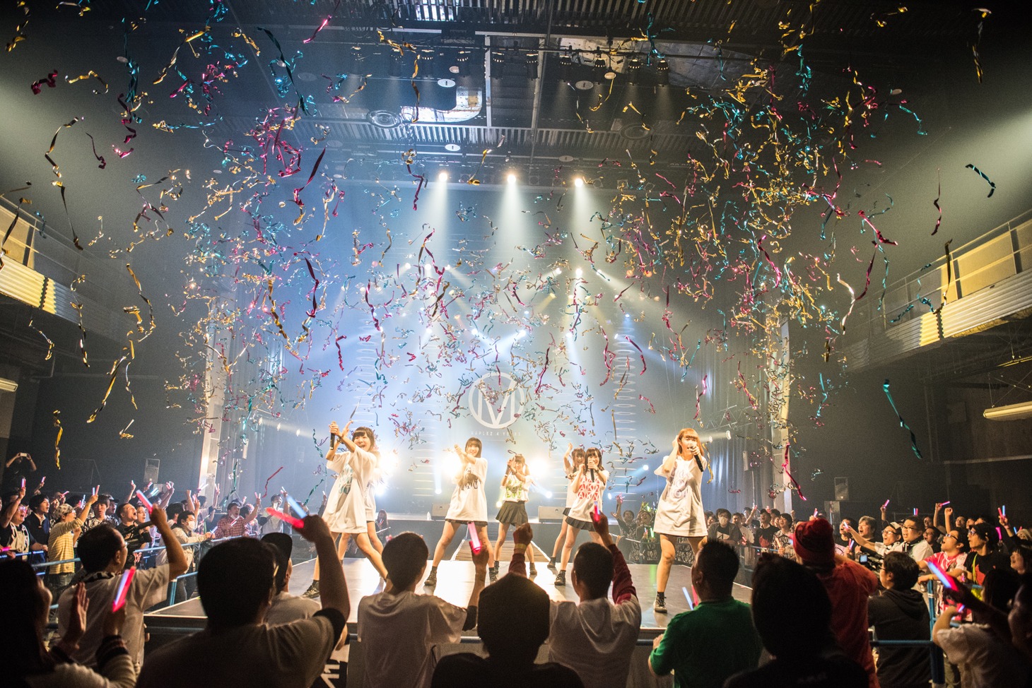 「MAPLEZ 4th ANNIVERSARY LIVE -アルゴリズムと分岐点-」の様子。（写真提供：MAPLE INC.）