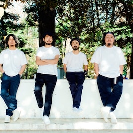 SPECIAL OTHERS、マニアックな“ワーストベスト盤”をツアー会場で発売