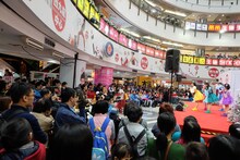 たこやきレインボーのライブの様子。 （写真提供：avex）