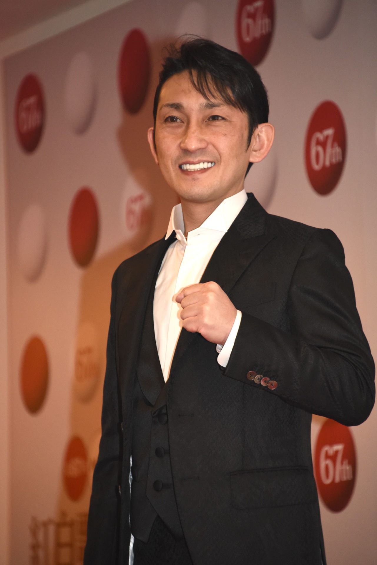 福田こうへい
