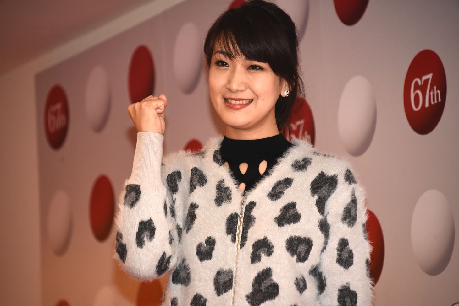 市川由紀乃