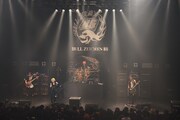 BULL ZEICHEN 88「BULL ZEICHEN 88円　～おごるぜマジで～」東京・Zepp DiverCity TOKYO公演の様子。