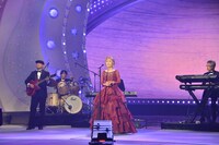 高橋真梨子のリハーサルの様子。