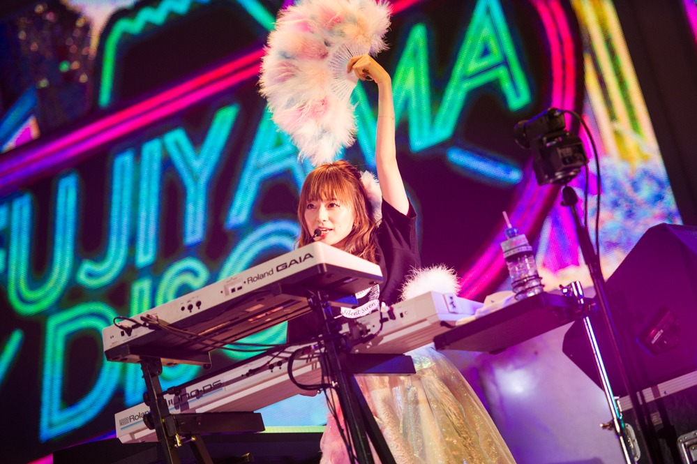 ゆかるん（Key）（Photo by SATOSHI HATA）