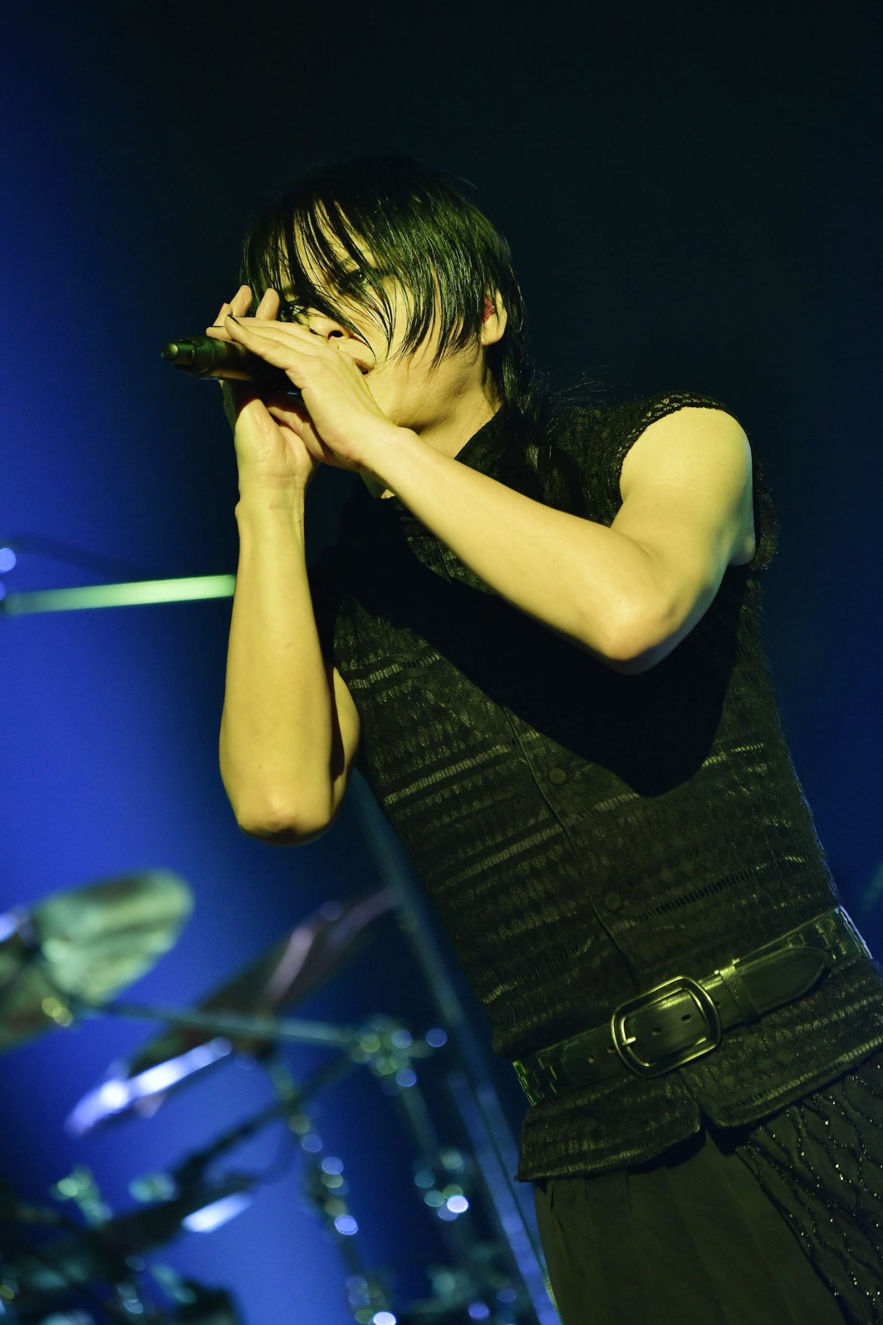 櫻井敦司（Vo）（撮影：田中聖太郎）