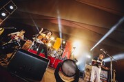 「D.W.ニコルズのスマイルフェスティバル」の様子。(撮影:西槇太一)