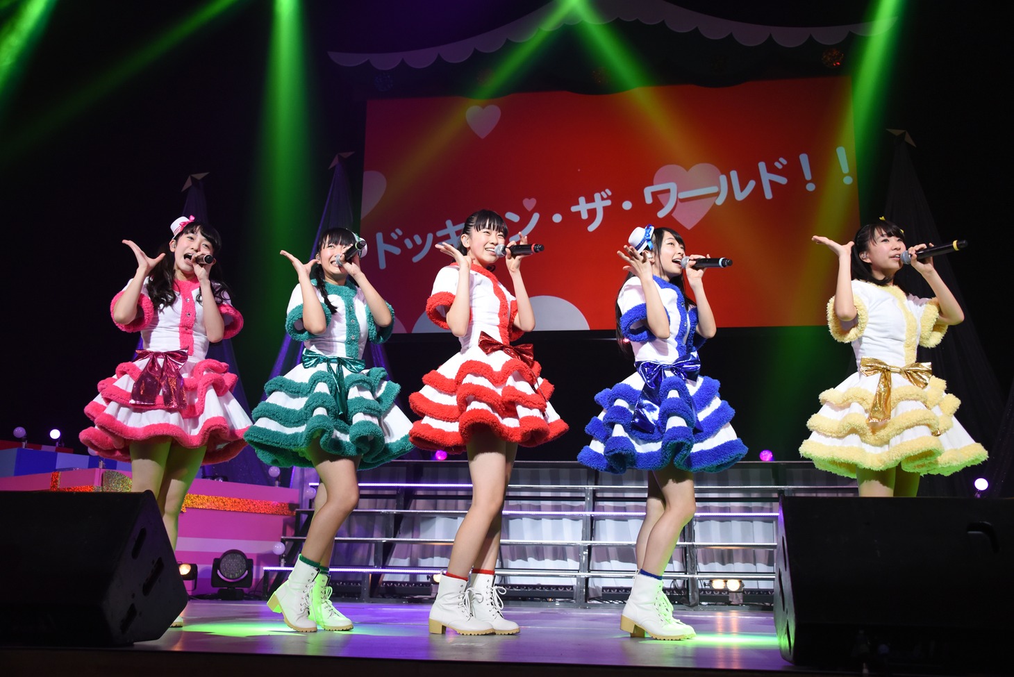 ときめき▽宣伝部「ときめき▽宣伝部のどきどき▽クリスマスパーティーvol.2」埼玉・大宮ソニックシティ公演の様子。