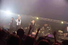 D'ERLANGER feat.HYDE