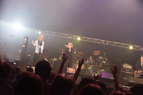 D'ERLANGER feat.HYDE