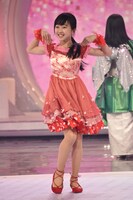 「第67回NHK紅白歌合戦」リハーサル時、天童よしみの応援ダンサーを務めた本田望結。