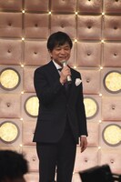 「第67回NHK紅白歌合戦」リハーサル時の総合司会、武田真一アナウンサー。