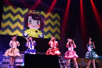 新曲「音速（ソニック）アドベンチャー」を初披露するときめき▽宣伝部。