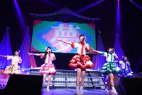 新曲「音速（ソニック）アドベンチャー」を初披露するときめき▽宣伝部。