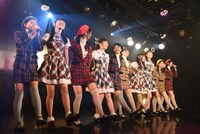 ハコイリ▽ムスメとRYUTistによるコラボレーションの様子。