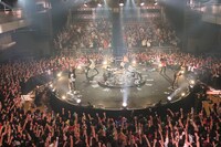 「FLOW COUNT DOWN LIVE 2016-2017『刻ノ陣』～ディファ年明けシーズン 3～」の様子。（撮影：柴田恵理）