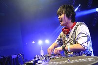 DJ'TEKINA//SOMETHING a.k.a ゆよゆっぺ