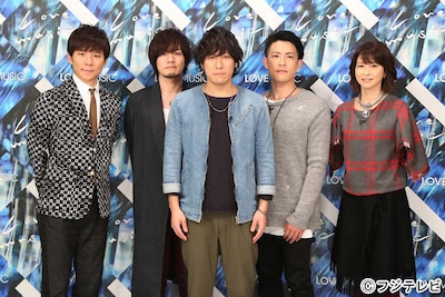 左から渡部建（アンジャッシュ）、back number、森高千里。