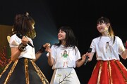 左から星名美怜、Nao☆、松野莉奈。
