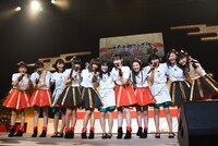 「新春特別公演 私立恵比寿中学×Negicco～当日までには仲良くなろうね～」の様子。