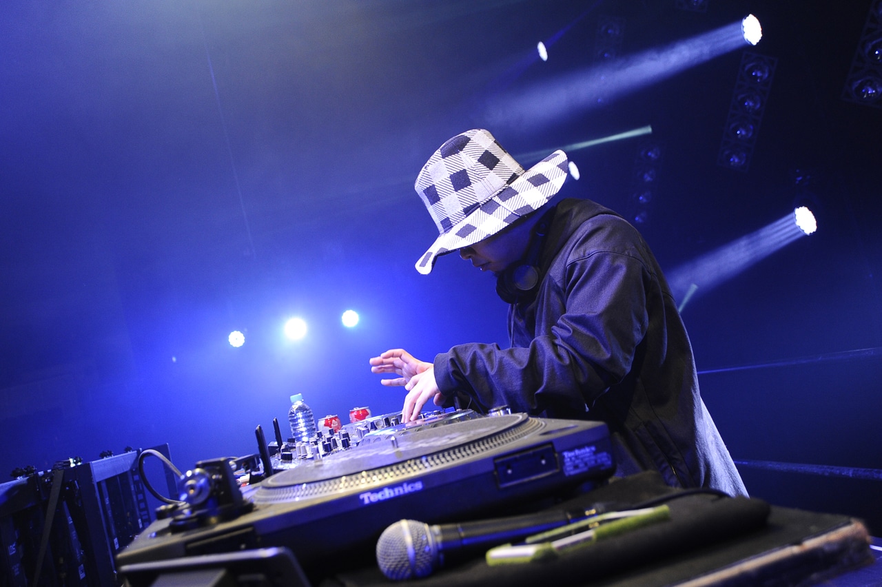 kz(livetune)