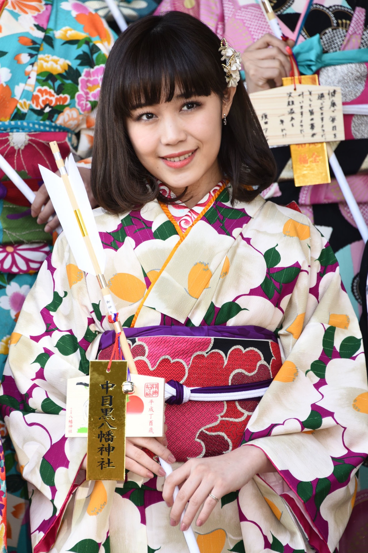 鷲尾伶菜