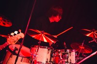 城戸紘志（Dr）（撮影：二宮ユーキ）