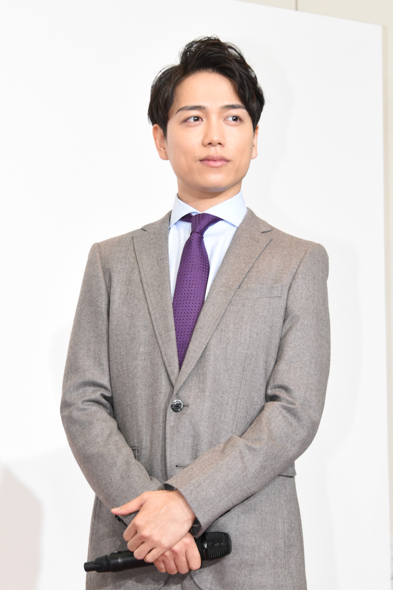 山崎育三郎