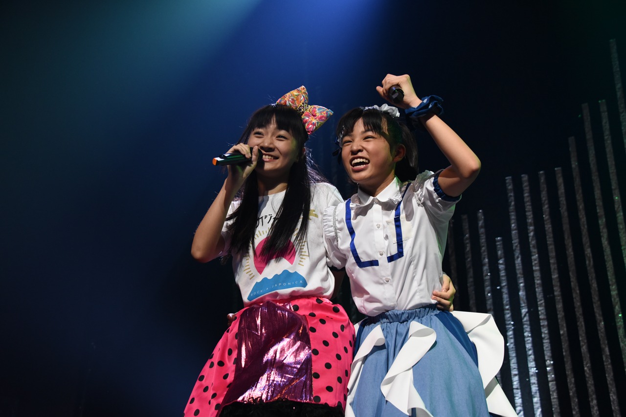 左から椎名るか（ロッカジャポニカ）、星野蒼良（ばってん少女隊）。