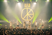 BiSH「NEVERMiND TOUR」1月8日公演の様子。