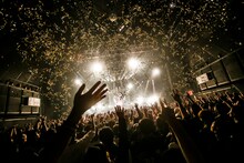 BAND-MAID「1st Full Album『Just Bring It』Pre-Release One-man ～新年 初お給仕はじめます～」の様子。（Photo by Shingo Tamai）