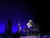 「渋谷区新成人を祝う会」での平井大のライブの様子。（写真提供：エイベックス）