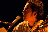 七尾旅人（撮影：新保勇樹）